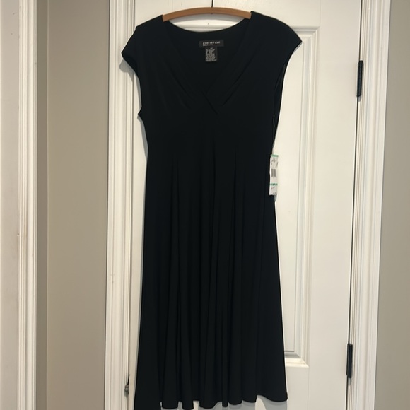 Jones New York English Garden Dress - Picture 7 of 12